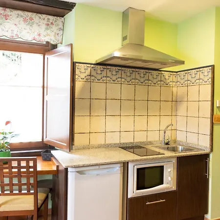 Apartamentos Turisticos A Estacion A Pontenova Zewnętrze zdjęcie